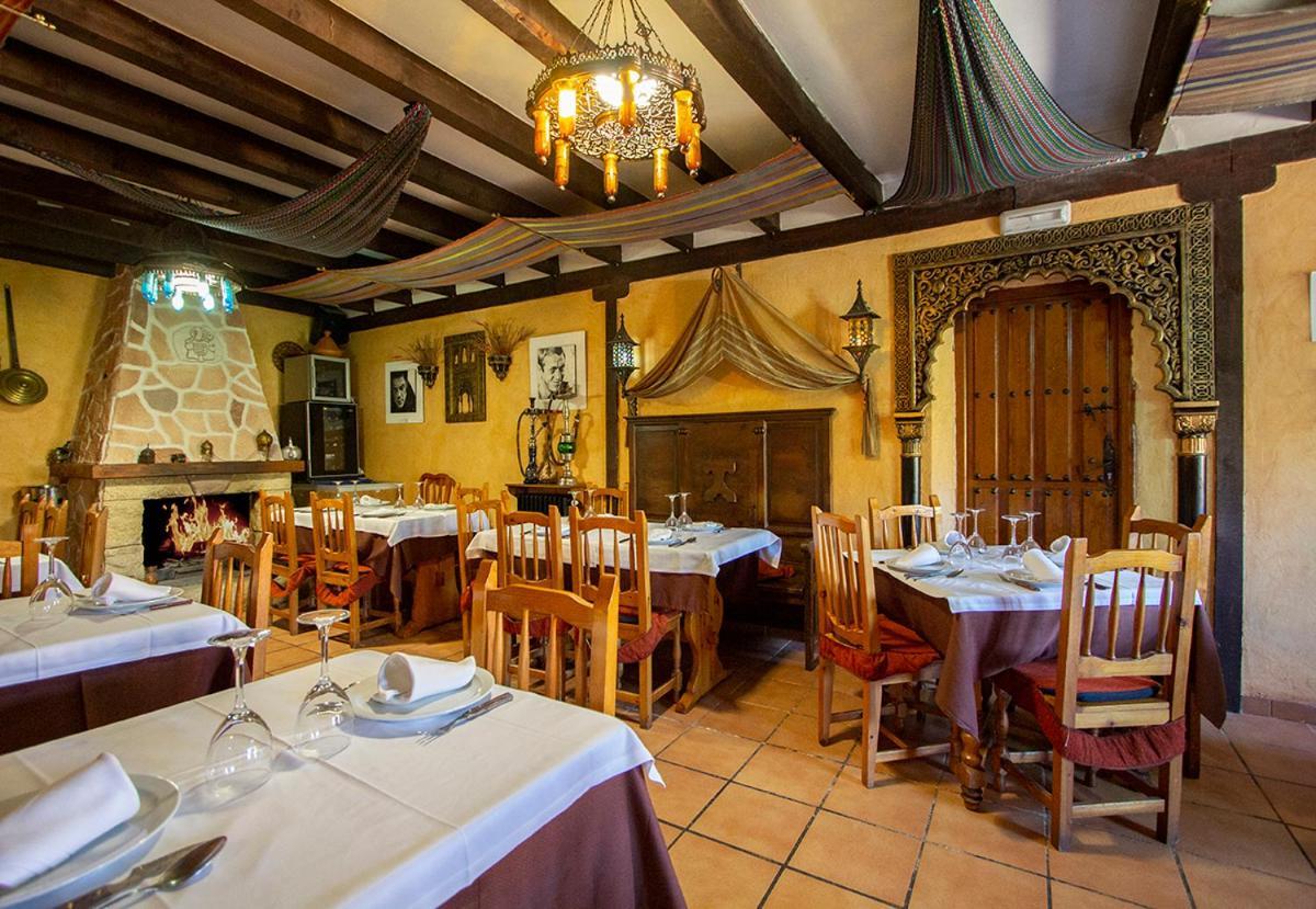 Hotel Rural Calatañazor Kültér fotó